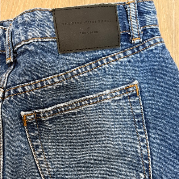 Zara Classic Blue Jean Shorts - Picture 6 of 7